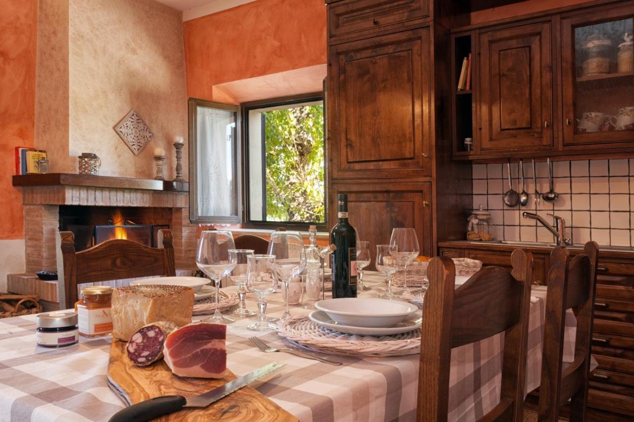 Agriturismo San Marcello Castiglione dʼOrcia Zewnętrze zdjęcie